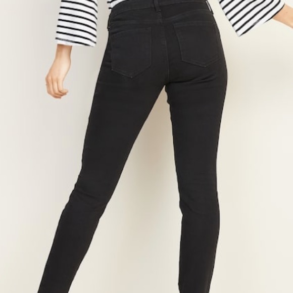 Black skinny jeans - Picture 2 of 3